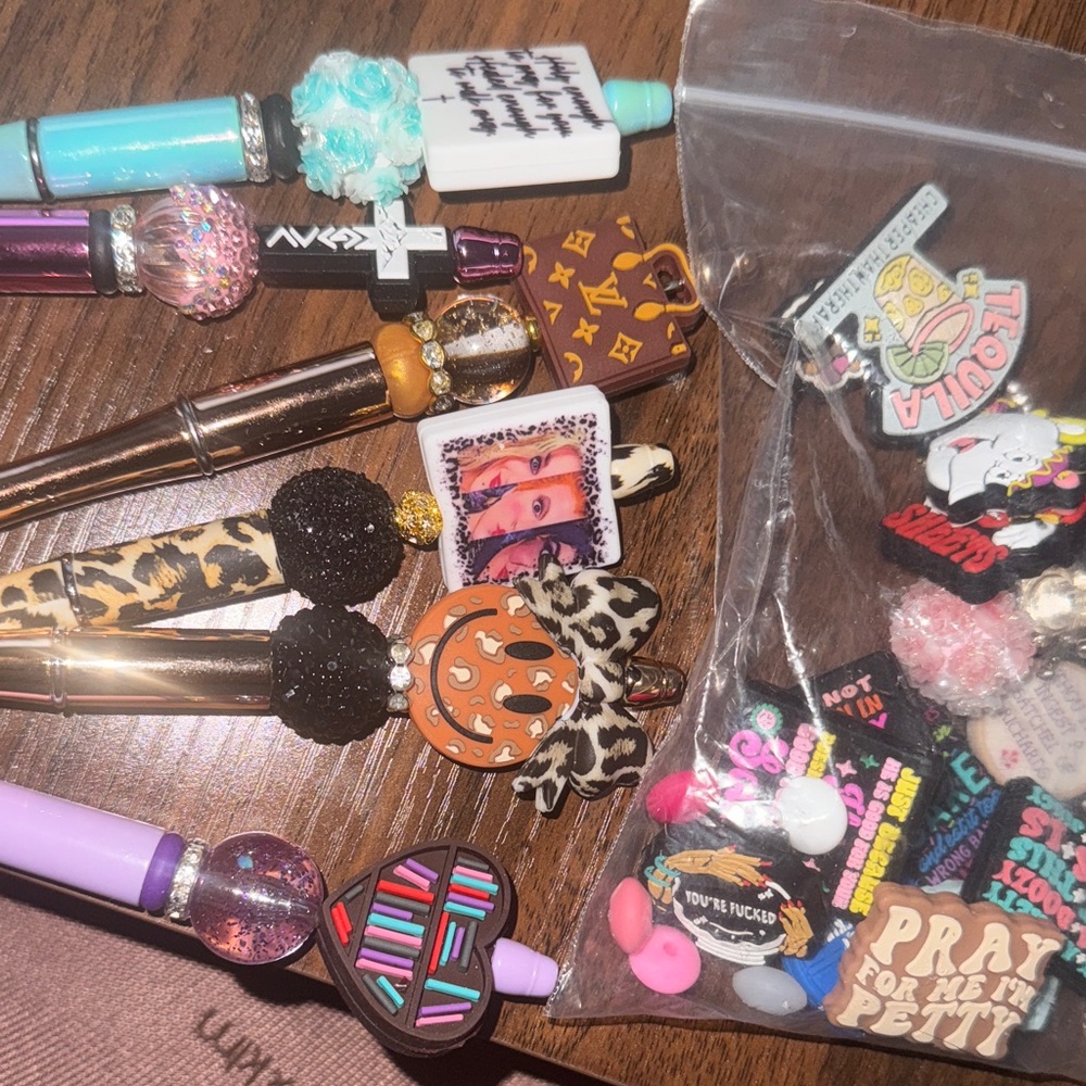 Beadable pens and extra focals